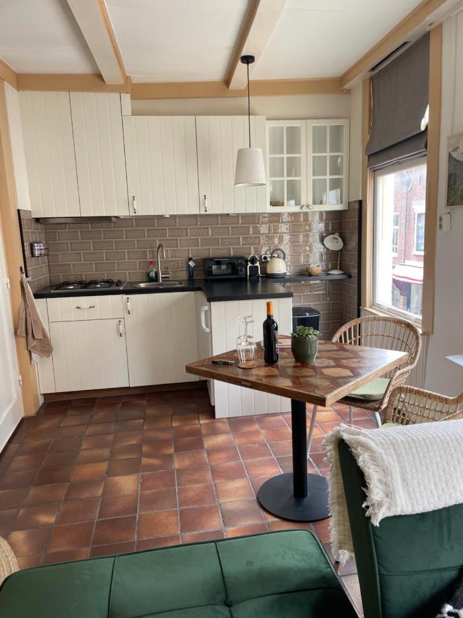 Bed and Breakfast Toast By Night Haarlem Exterior foto